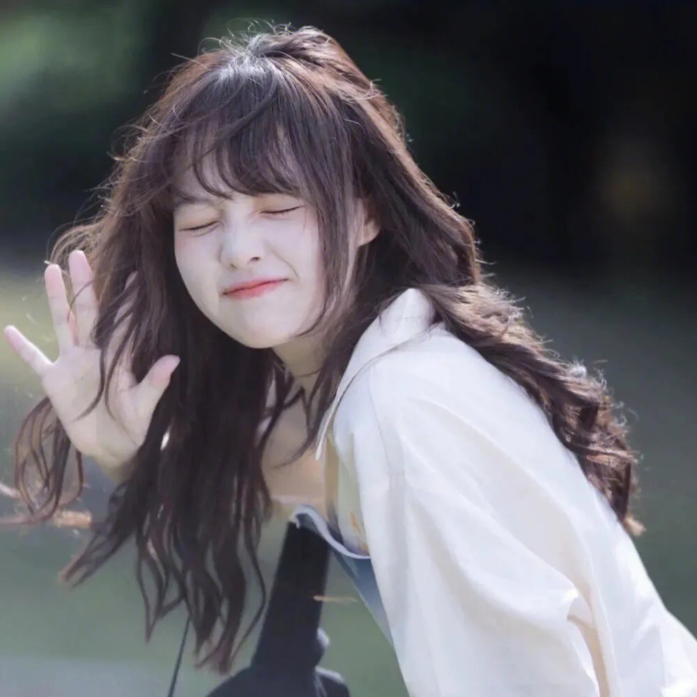 夜明前的琉璃色